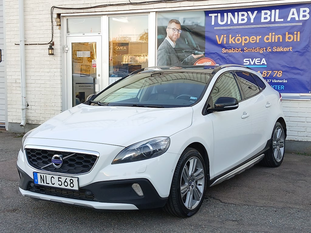 Volvo V40 Cross Country D4 Summum Business Edition Pro/Kambyt/Glastak/Drag/Värm