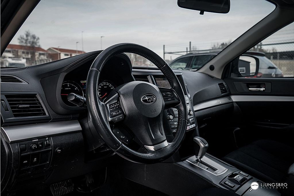 Subaru Outback 2.0 4WD Business 150hk