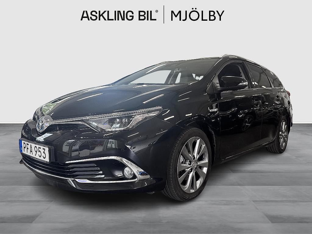 Toyota Auris 1,8 HSD Touring Sports Executive