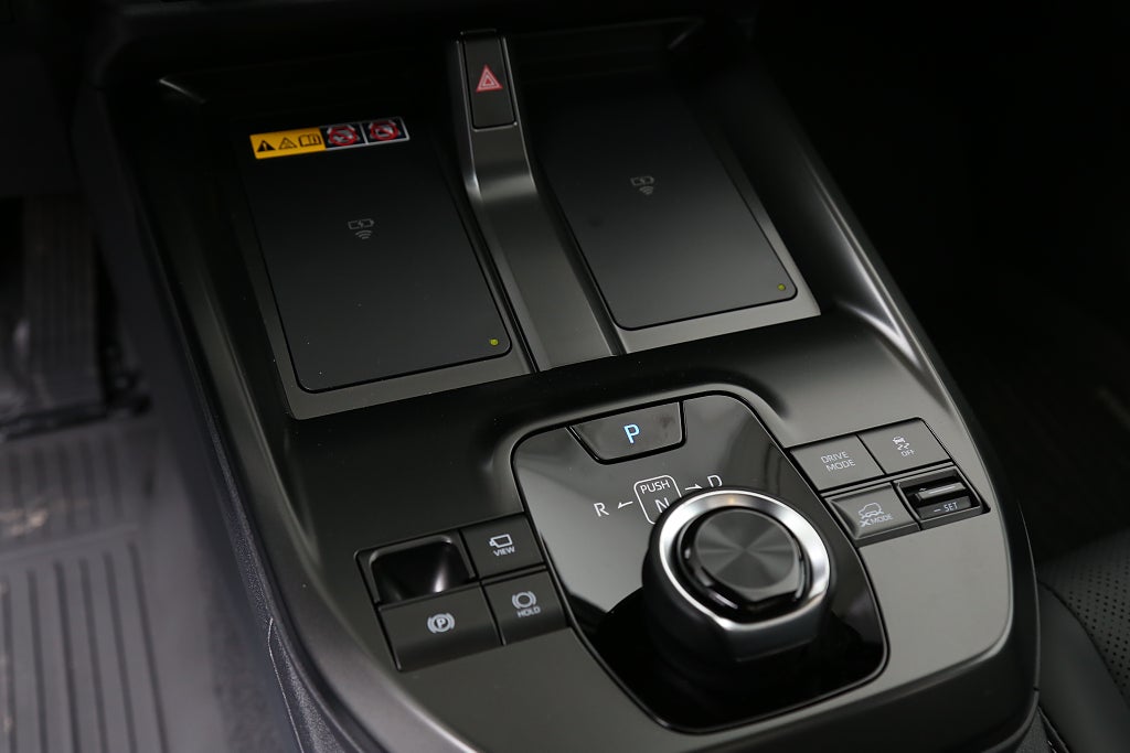 Subaru Solterra Touring | 74.7 kWh 343hk AWD 2026