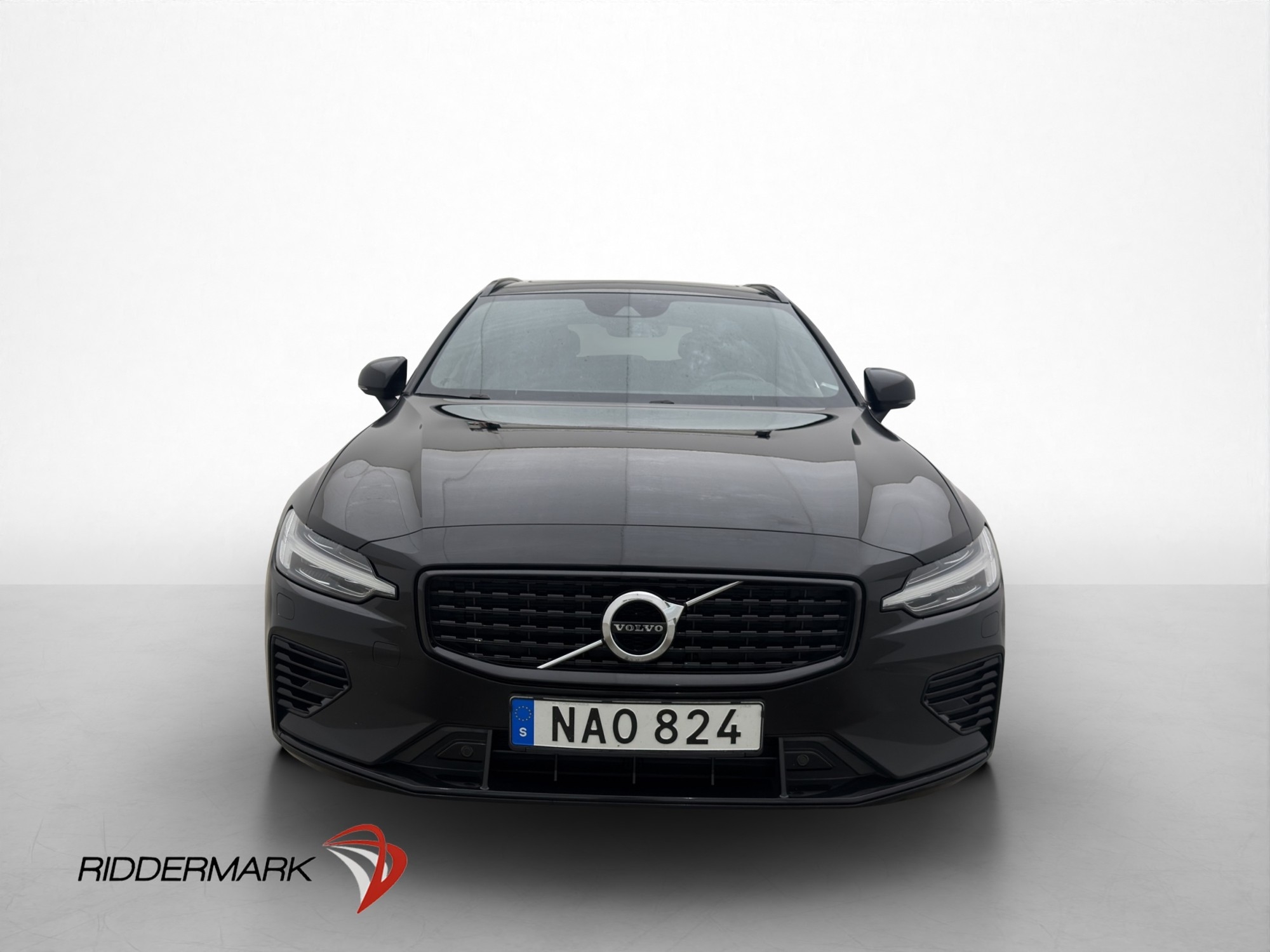 Volvo V60 2022, bild 2/10