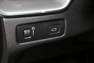 SUV Volvo XC60 13 av 28