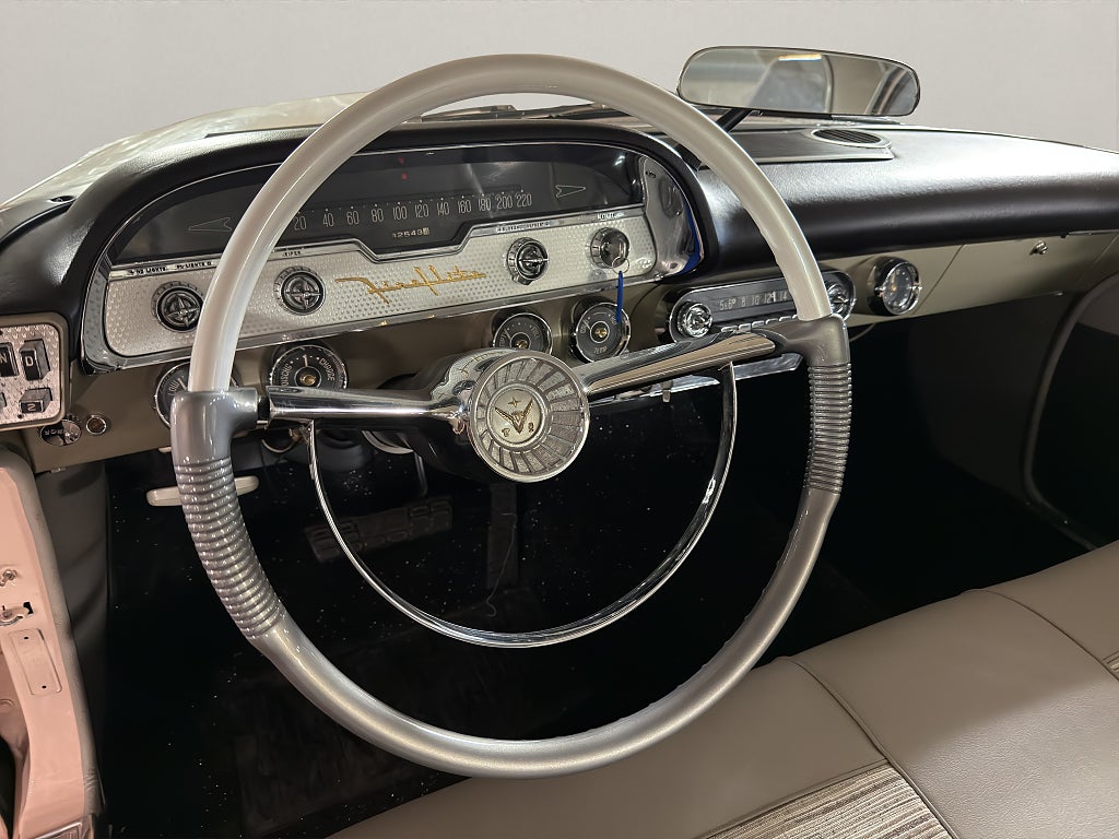 DeSoto Fireflite Sportsman Spring Edition V8 361 - bild 8