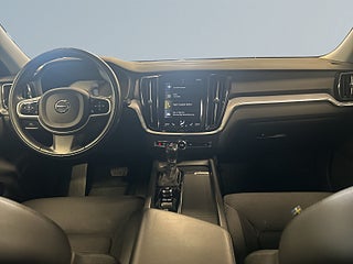 Volvo V60 D3 AWD Automat Momentum Advanced SE II Drag/Kamera/S&V – bild 8