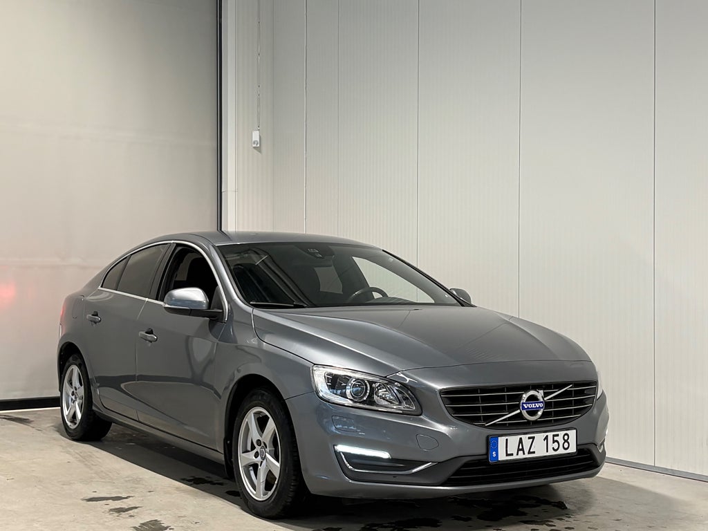 Volvo S60 D2 120hk Momentum Kamrem bytt Drag D-värm