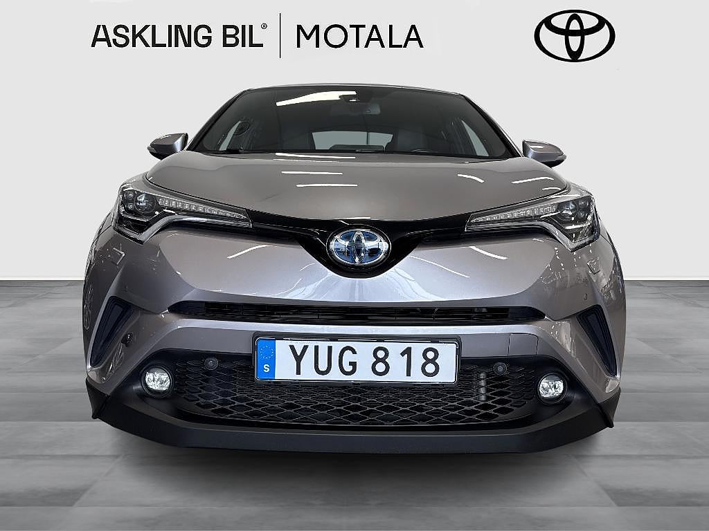 Toyota C-HR 2017 - miniatyr 6