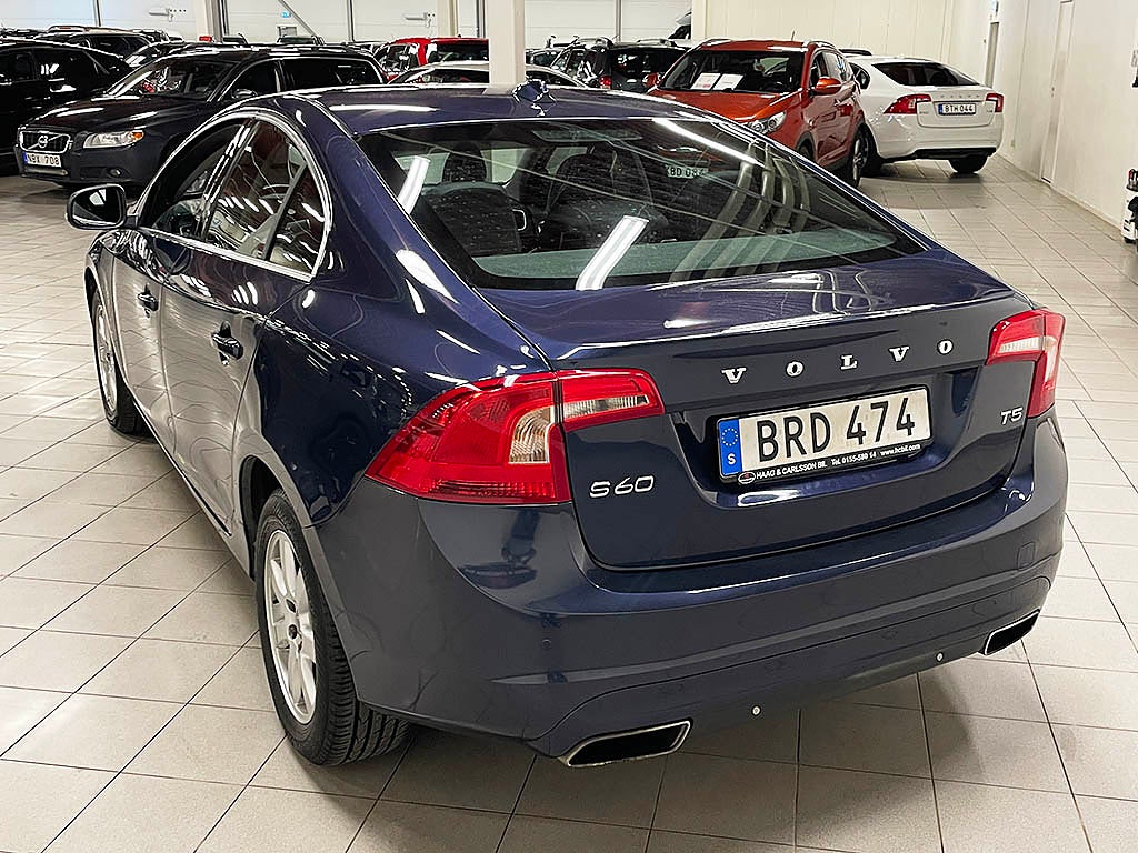 Volvo S60 T5 Momentum 245Hk Automat