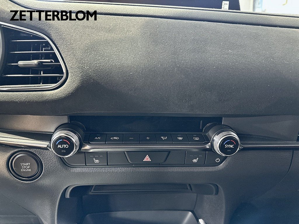 Kombi Mazda CX-30 15 av 19