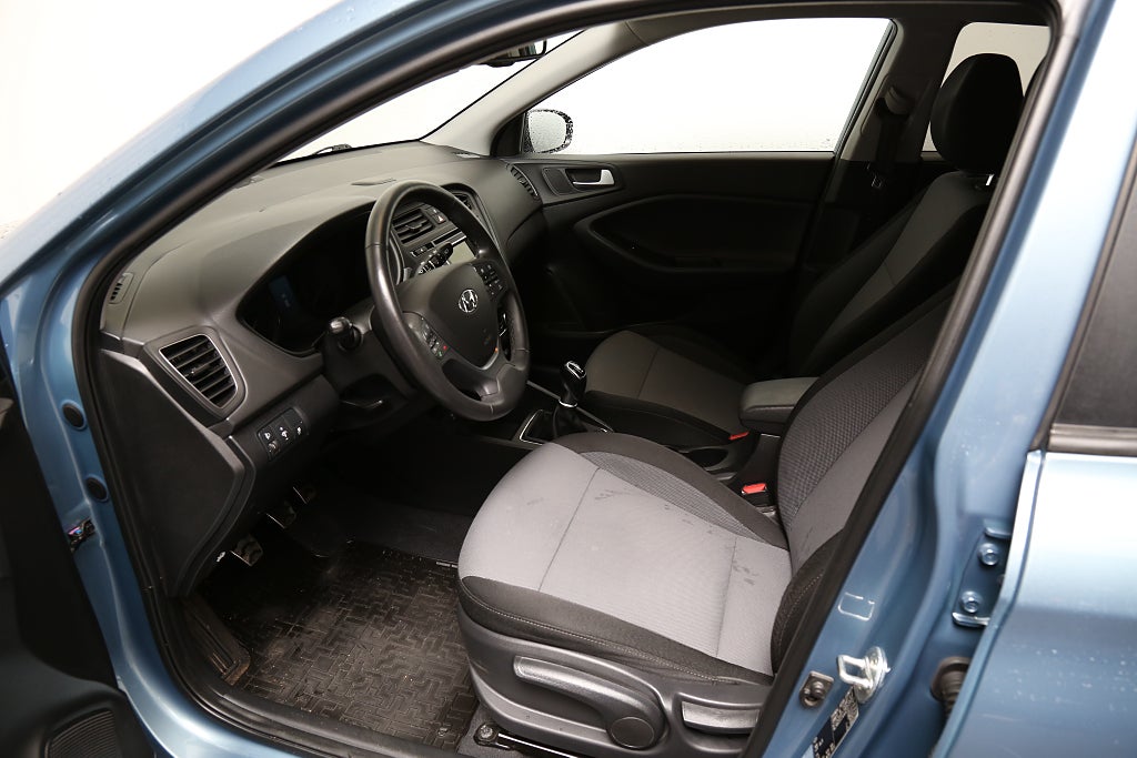 Hyundai i20 Active 1,0 T-GDI blue 100hk Premium