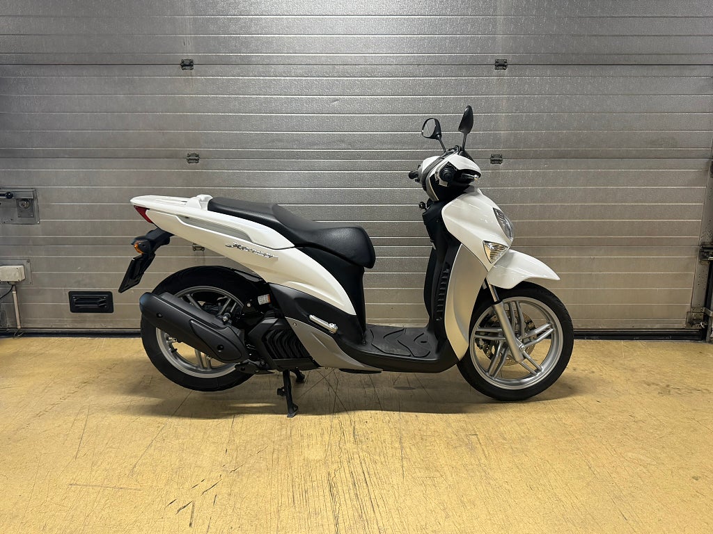 Yamaha Xenter 150 