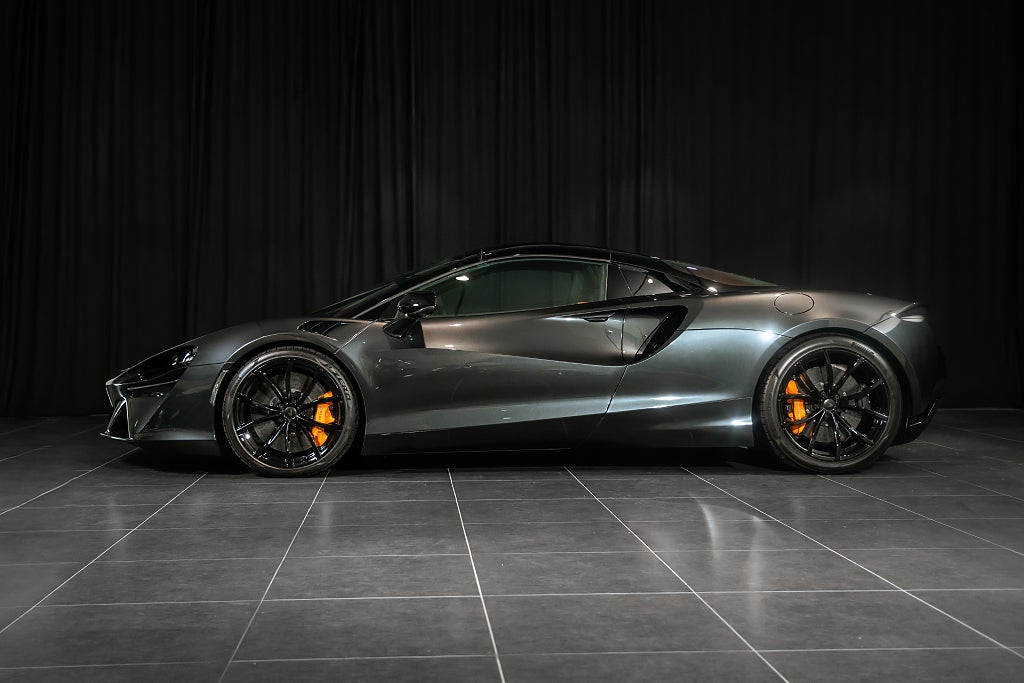 Gallery image 2 of 13