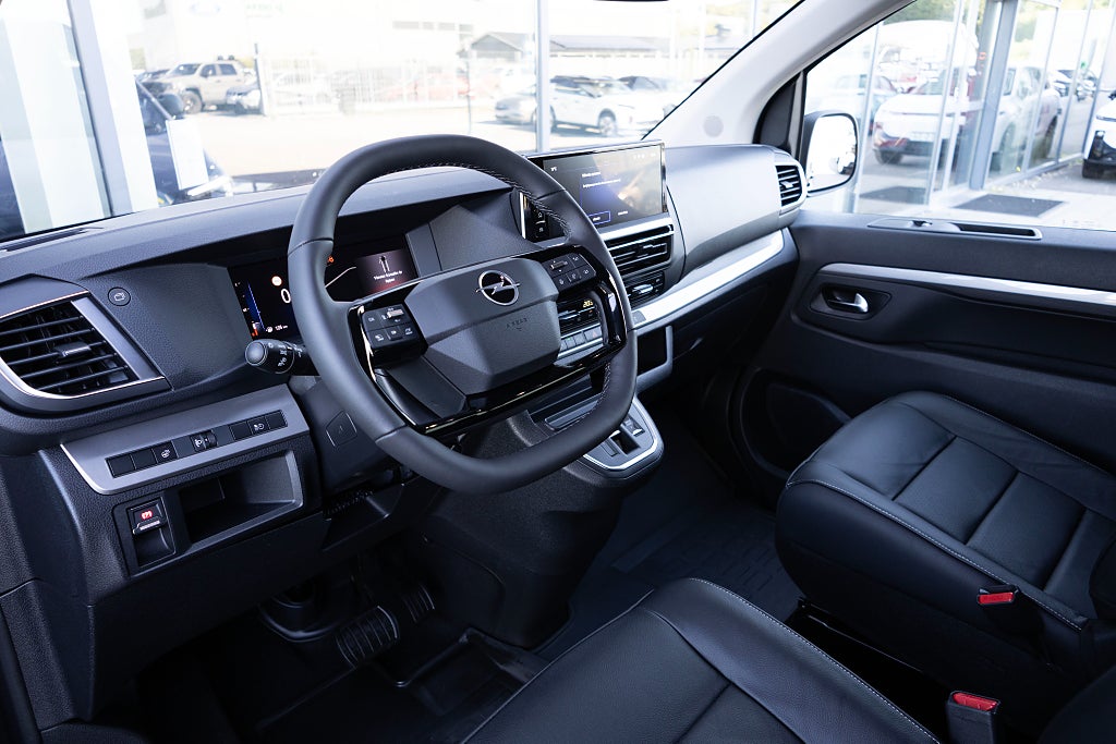 Opel Zafira VIP BHDi 180hk AUT Läder 8 Säten Adaptiv Farthållare