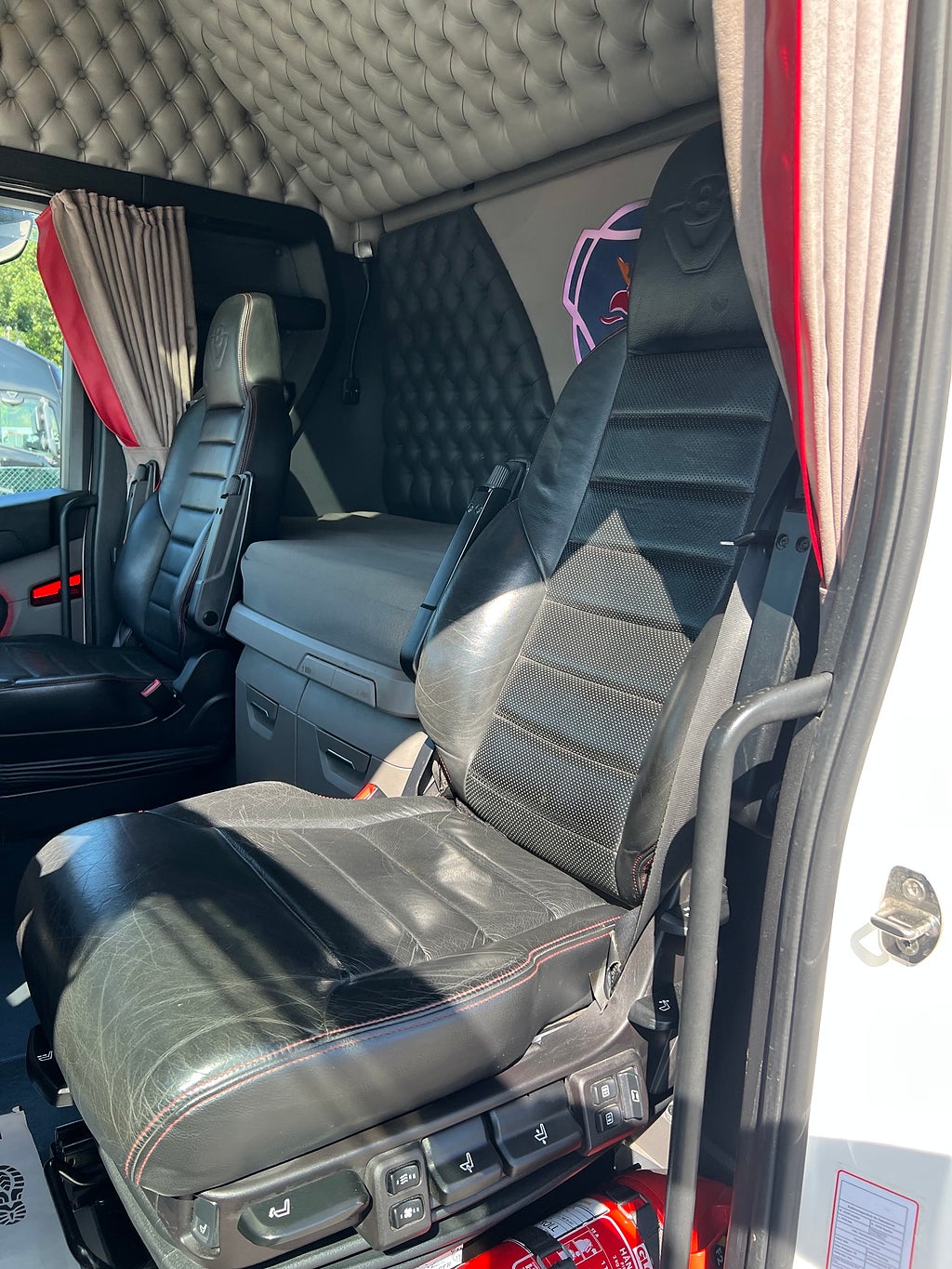 Scania S730 V8 6x2 Dragbil, Hydraulik, Klädd inredning