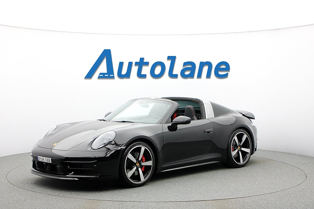 Porsche 911 992 Targa 4S Utrustad för 600 000:- Sommarkampanj 4,99%