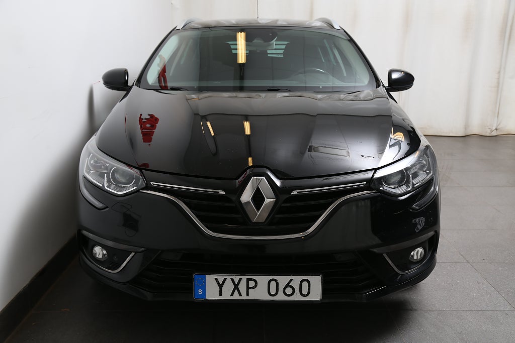 Renault Mégane 1,3 TCe 140hk Sport Tourer Navi Dragkrok 2019