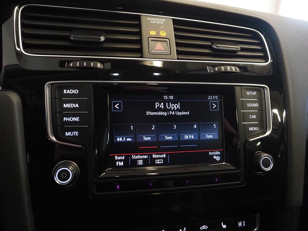 Volkswagen Golf Sportscombi 2.0 TDI 150hk GT | D-värm | 2015