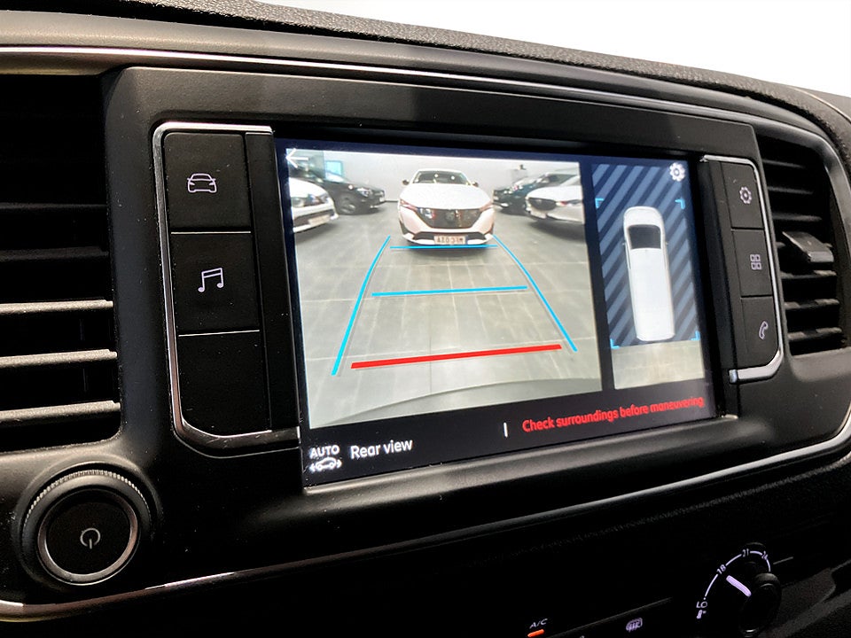 Bild på Citroën Jumpy Pre Bus 2.0 BlueHDi 145hk Aut L3 KAMPANJRÄNTA 3,99%