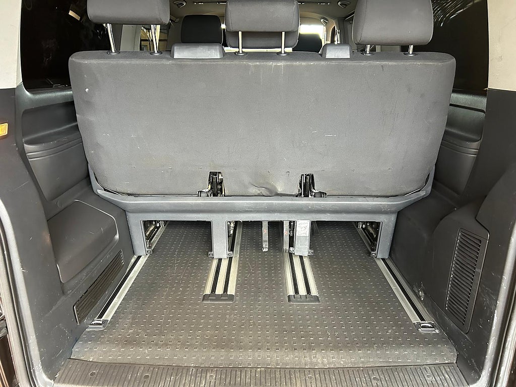 Volkswagen Multivan 2.0 TDI BMT Manual, 180hp, 2012