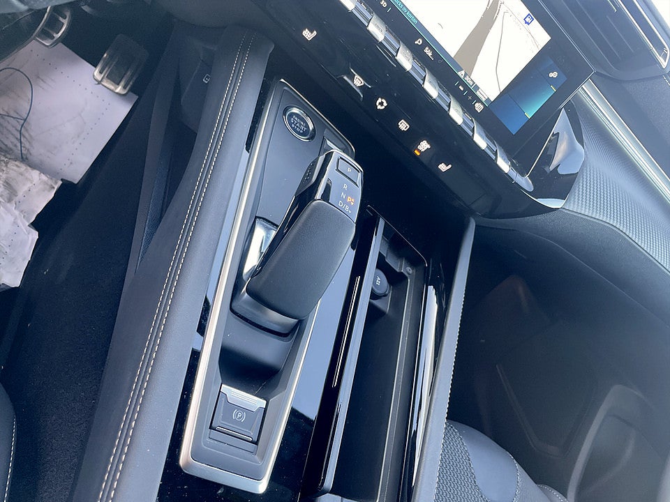 Bild på Peugeot 508 SW GT PHEV 225hk Aut DRAG B-KAMERA