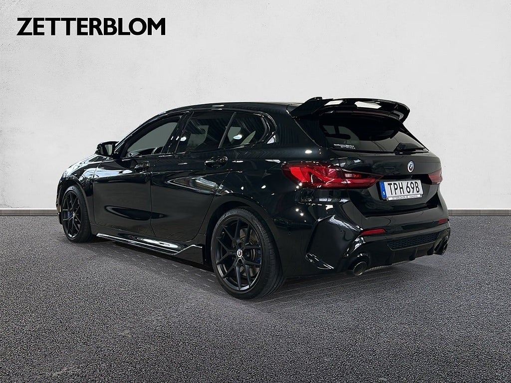 Halvkombi BMW M135i 3 av 23