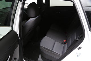 Kombi Hyundai i30 25 av 26