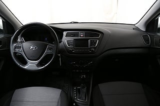 Halvkombi Hyundai i20 9 av 24