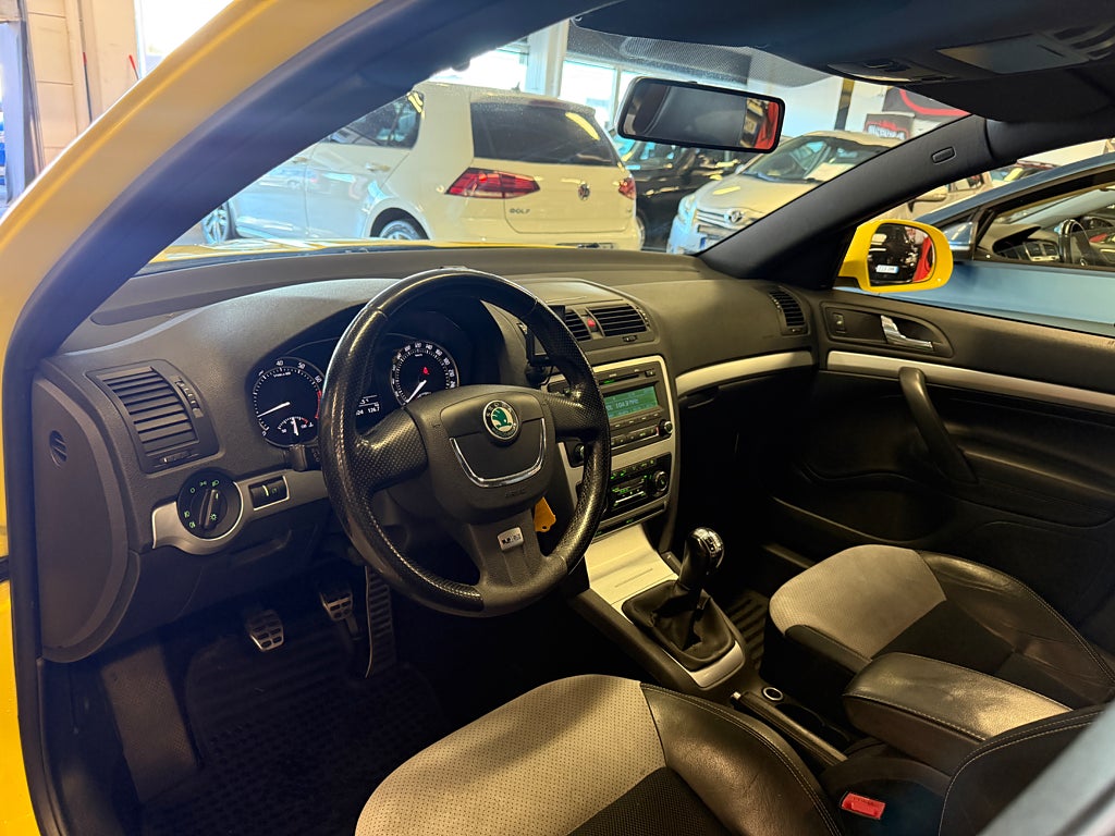 Skoda Octavia RS 2011 - miniatyr 11