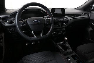 Halvkombi Ford Focus 13 av 21