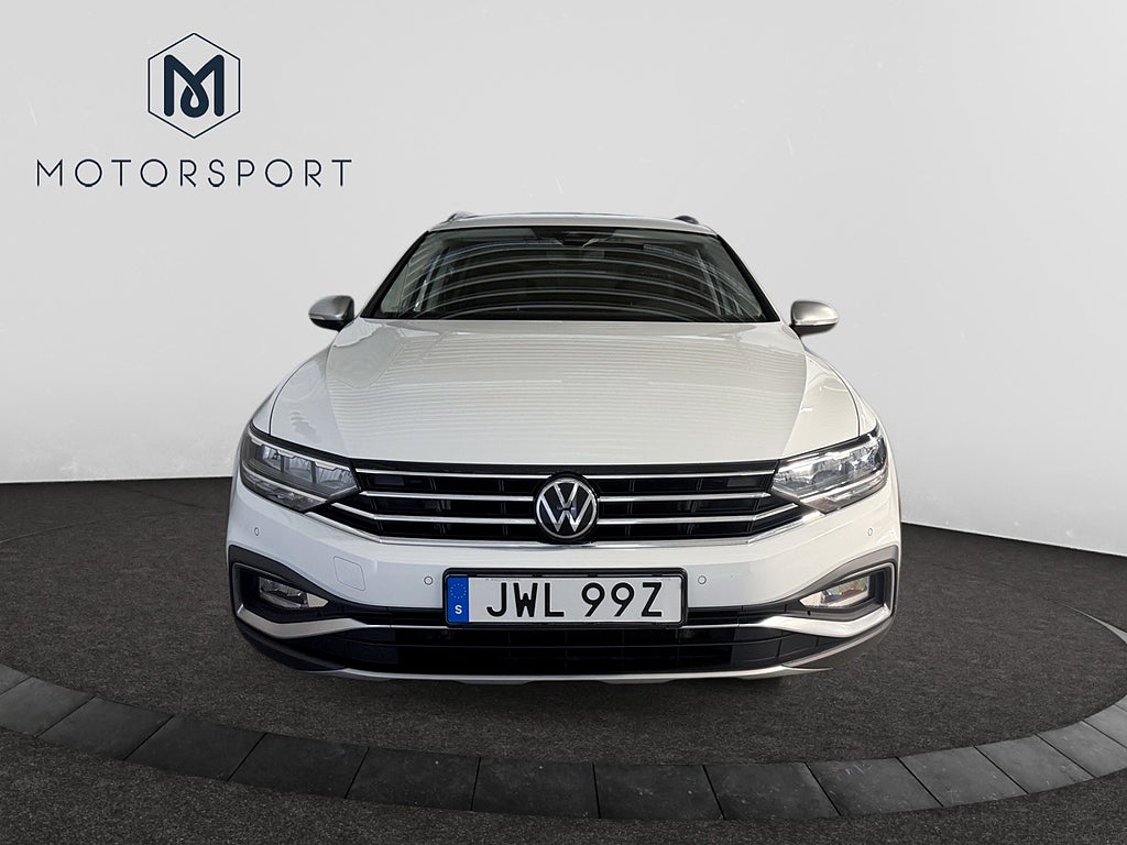 Volkswagen Passat Alltrack 2.0 TDI 4Motion Alltrack Dragk Adaptiv farth Värmare bild 9