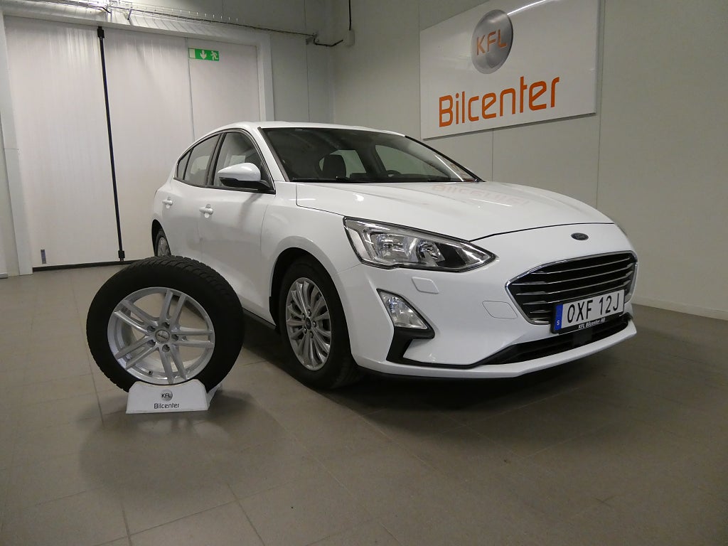 Ford Focus 1.0 Titanium*RÄNTA3,99%*Aut-CarPlay-Keyless-Adaptiv-SoV