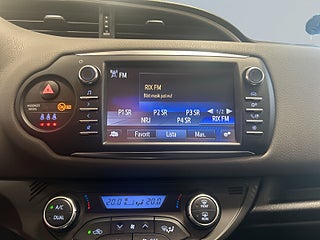Toyota Yaris Hybrid e-CVT Active Euro 6 – bild 15