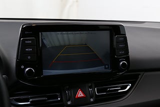 Halvkombi Hyundai i30 18 av 24