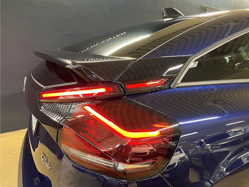 Bild på Citroën C4 Shine 1.2 PT 130hk Aut - 360-KAMERA