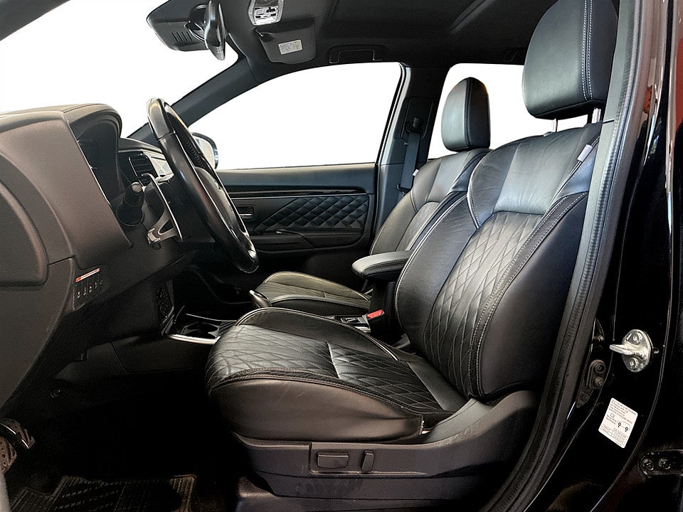 Bild på Mitsubishi Outlander S-Edition PHEV 224hk Aut 4WD B-KAMERA