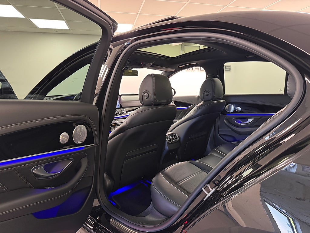 Mercedes-Benz E 2021 - miniatyr 13