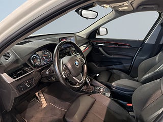 BMW X1 xDrive20d Aut Sport line Drag Mvärm HiFi HuD S/V-hjul – bild 7