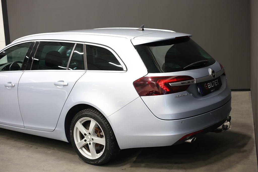 Opel Insignia Sports Tourer 2.0 CDTI *3,99%* 4x4 Värmare Drag