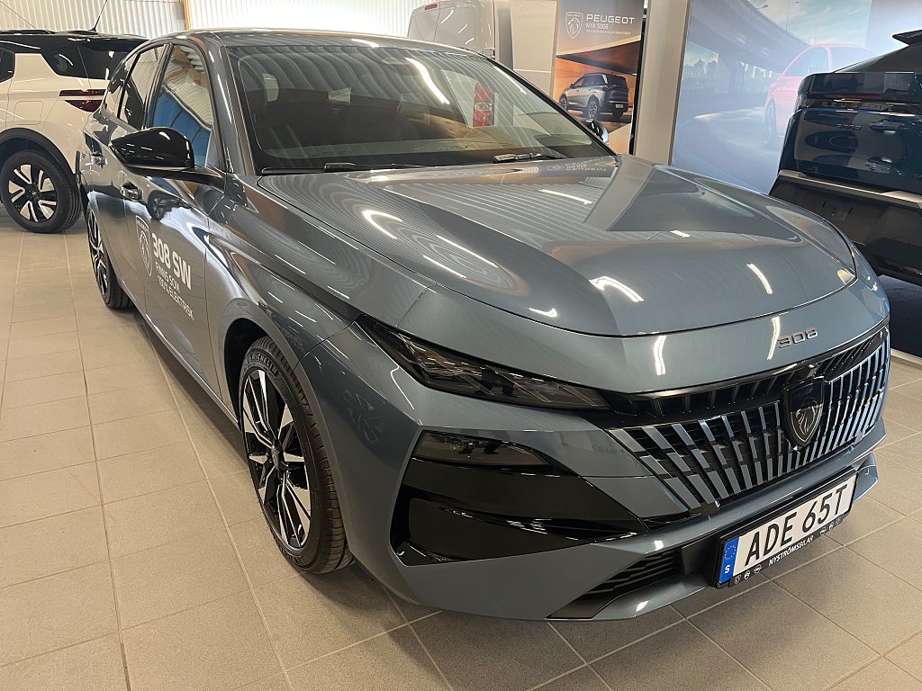 Peugeot 308 SW Hybrid 145 1.2  145 e-DCS  Allure thumbnail