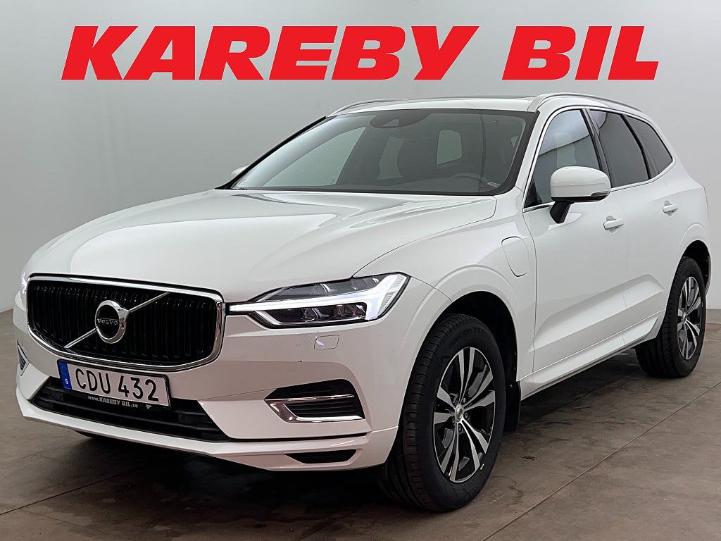 Volvo XC60 Recharge T8 AWD 392hk Momentum Pano Drag Nyservad