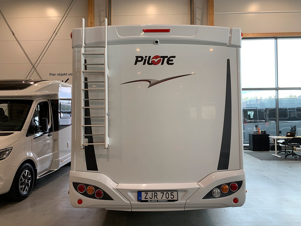 Pilote Essentiel C 700 / Solcell / Stort Garage / 6 bältad / - Pilote
