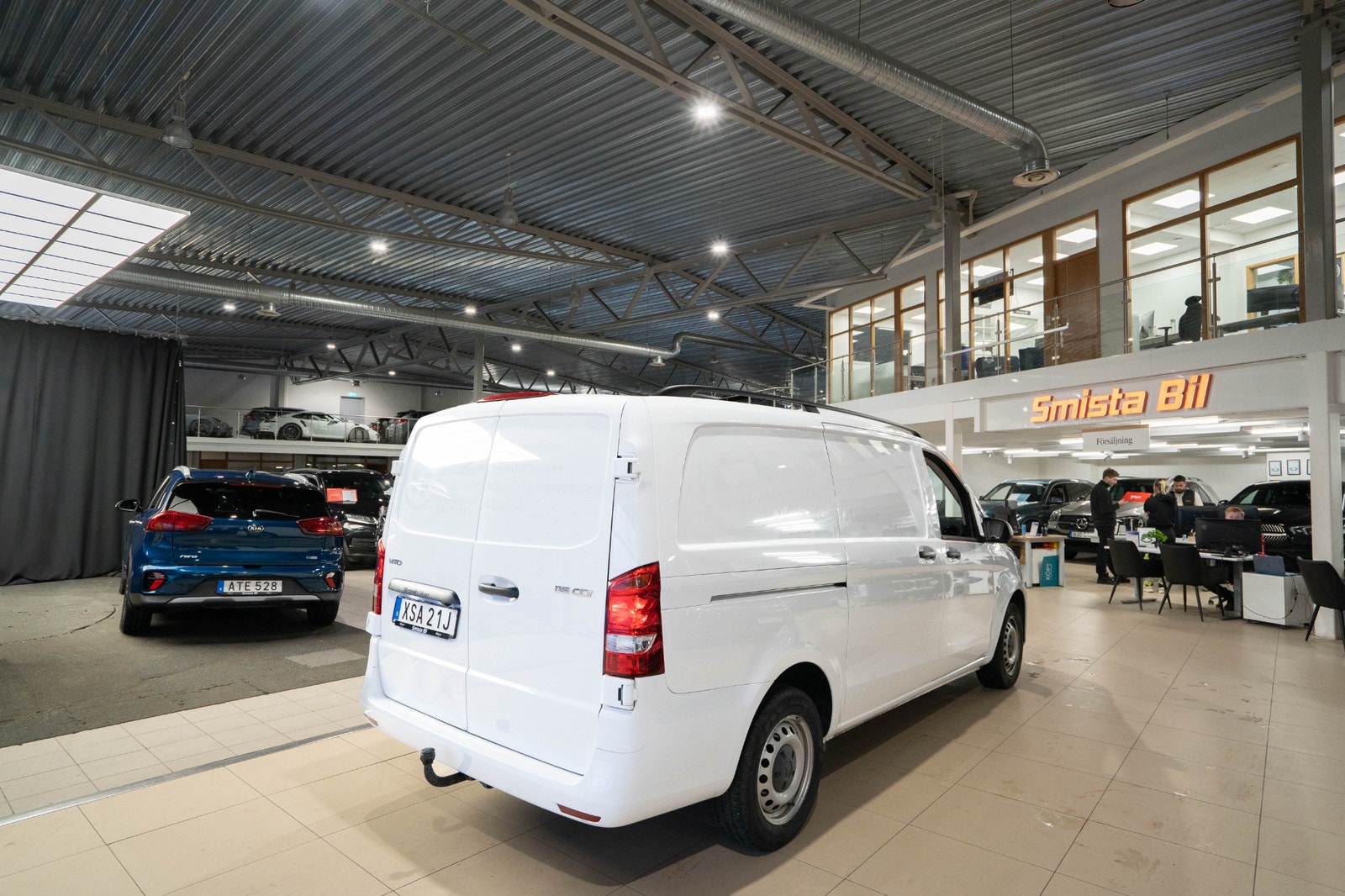 Mercedes-Benz Vito 116 CDI LÅNG L2 D-VÄRMARE KAMERA DRAG MOMS 1-ÄGARE 2023 - miniatyr 6
