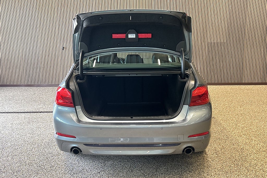 BMW 520d Sedan Steptronic Sport line