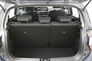 Halvkombi Hyundai i10 23 av 23