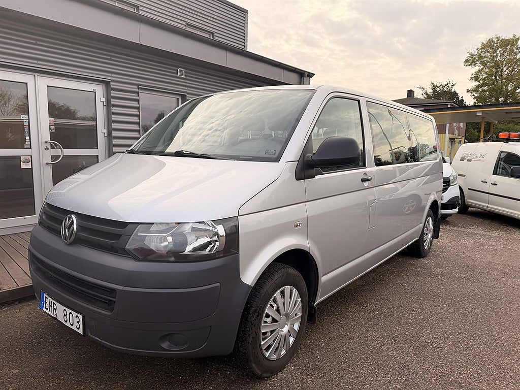 Volkswagen Transporter Caravelle 2.0 TDI Manuell, 102hk Trendline