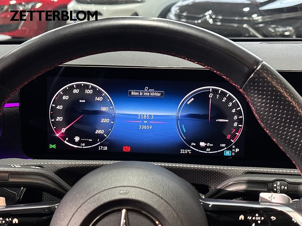 Sedan Mercedes-Benz CLA250 22 av 34