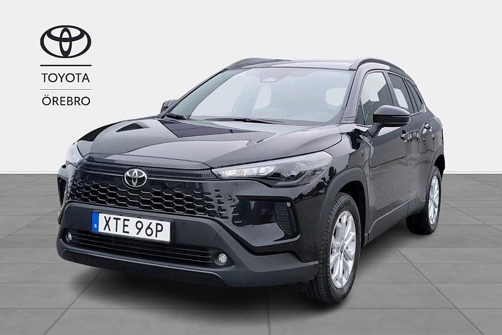 Toyota Corolla Cross 2.0 Hybrid Active Plus AWD-i Vinterhjul