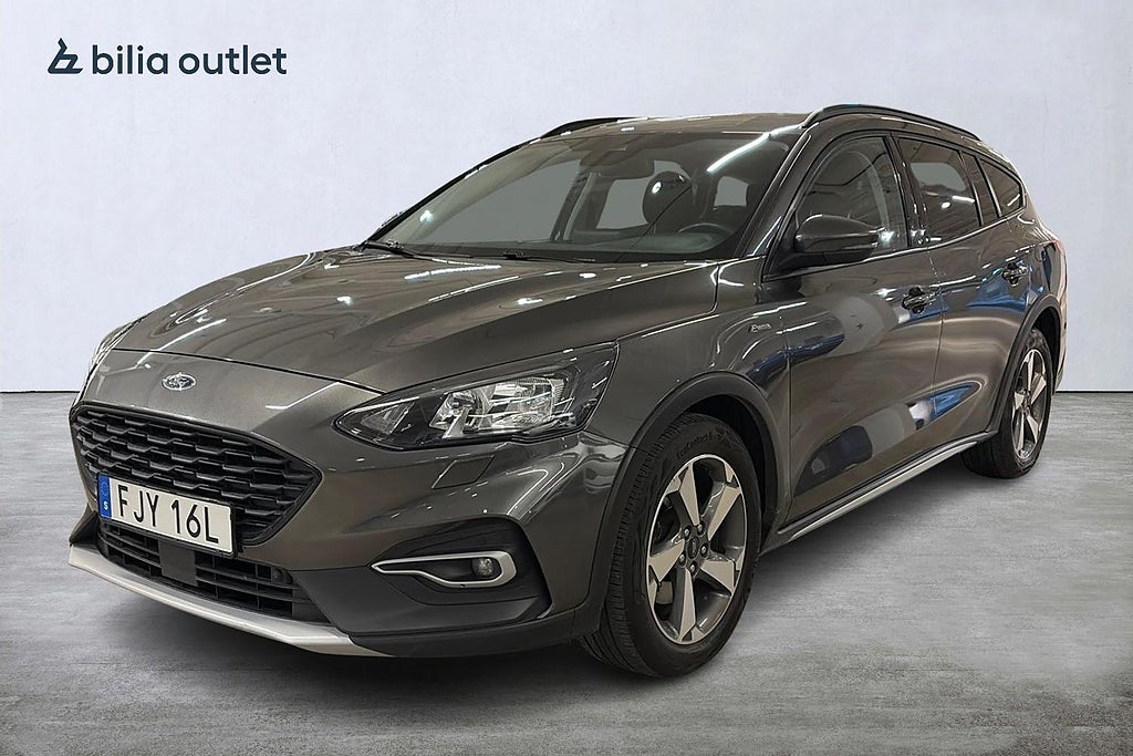 Ford Focus Kombi Hybrid Active / Kamera / Navi / CarPlay / Keyless