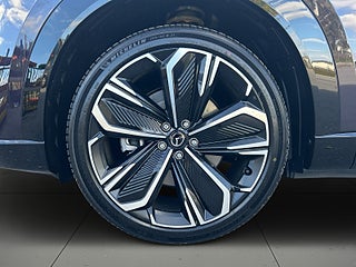 Mazda CX-6e 78 kWh Takumi KAMPANJ 3,99% RÄNTA – GRATIS VINTERHJUL – bild 14