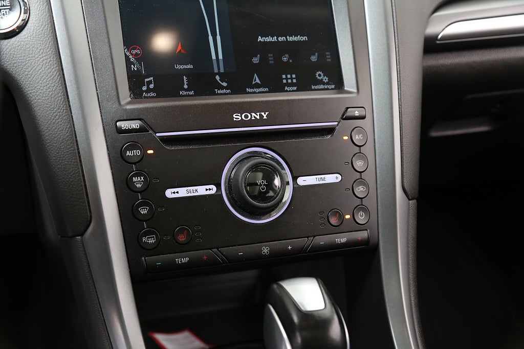 Ford Mondeo 2,0 TDCi 180hk Business Aut Kombi Panorama Värmare Drag 2018