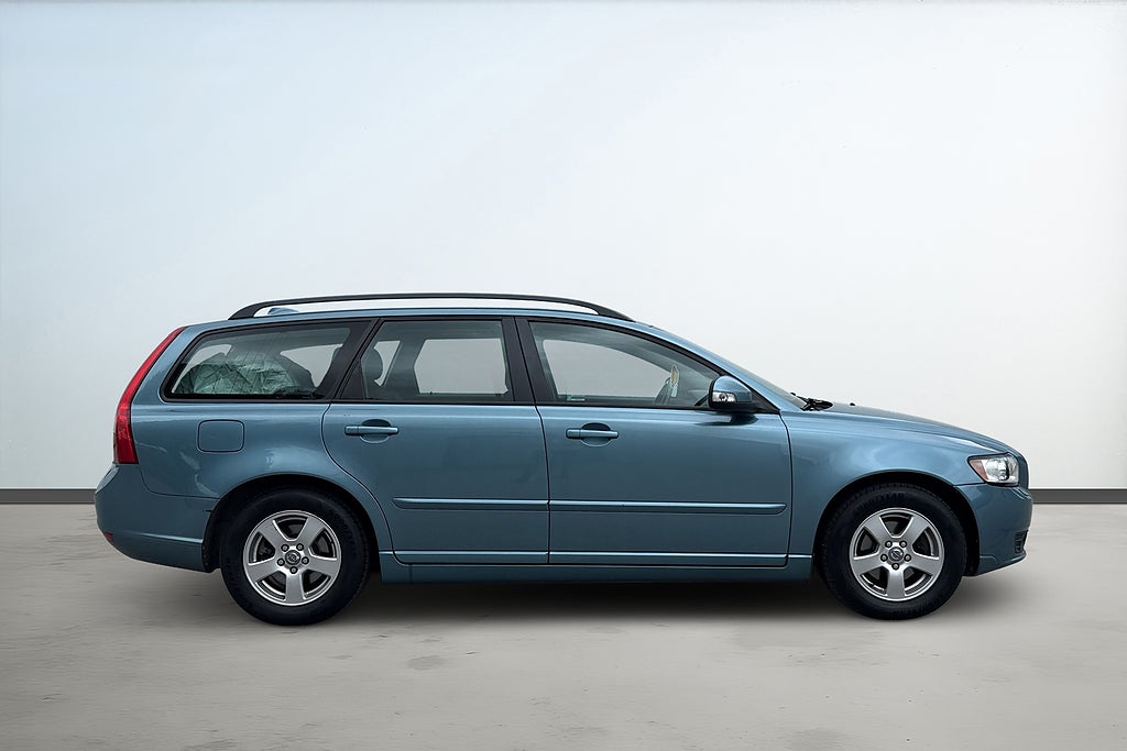VOLVO V50 2.0F 146CH